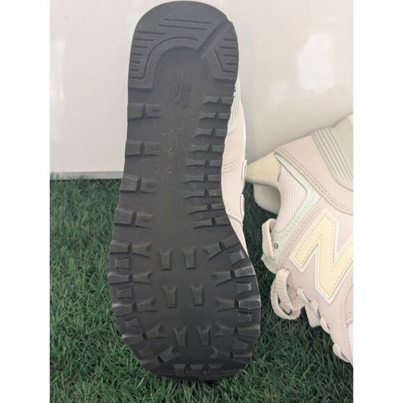 Women's New Balance 574V2 (NB) Nimbus Cloud Summer Fog Running Sneakers Size 7 - Picture 10 of 15